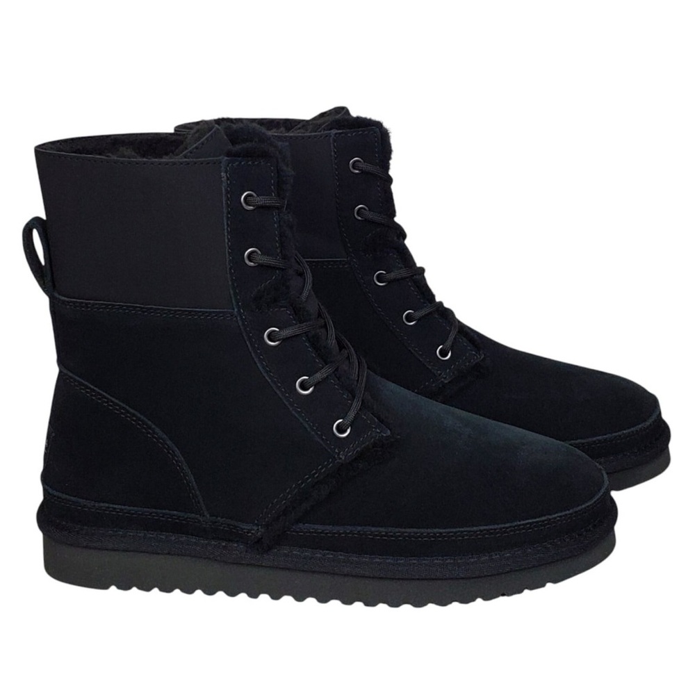 NWT UGG Advay Lace Up Boots